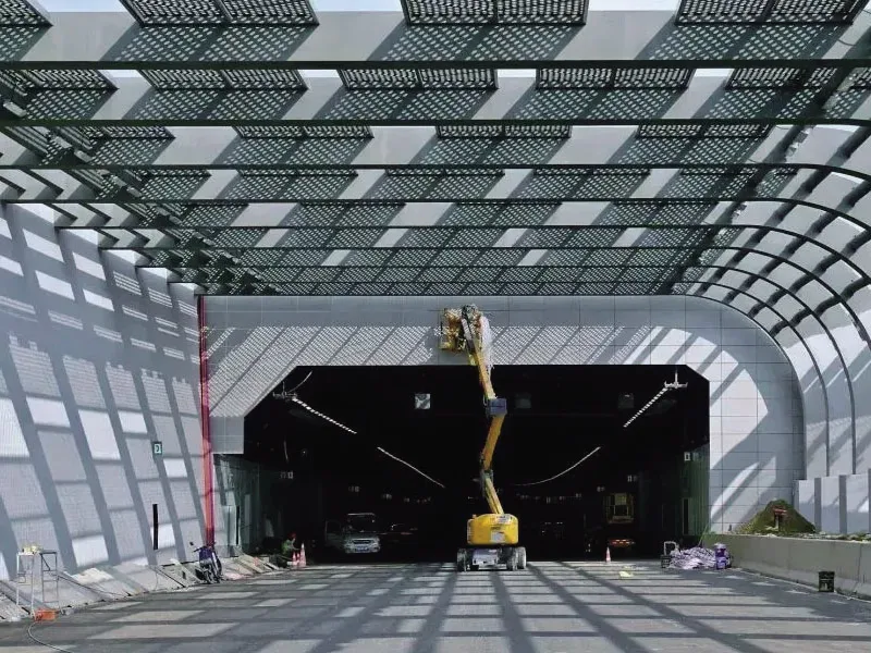 Wuxi Taihu Tunnel Project