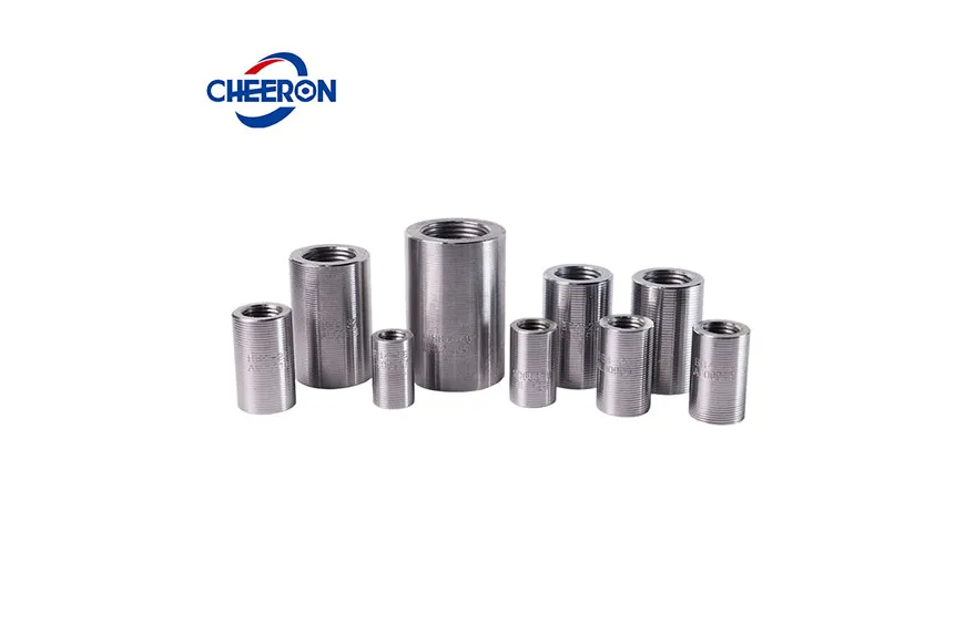 Left-Right Thread Coupler