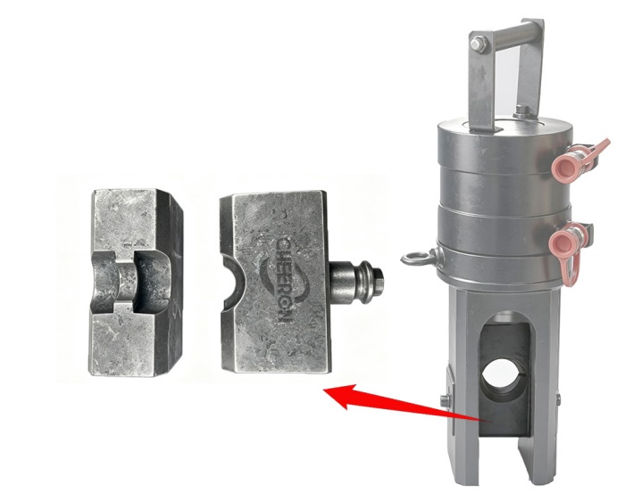 cheeron-extrusion-clamp-mold01.jpg