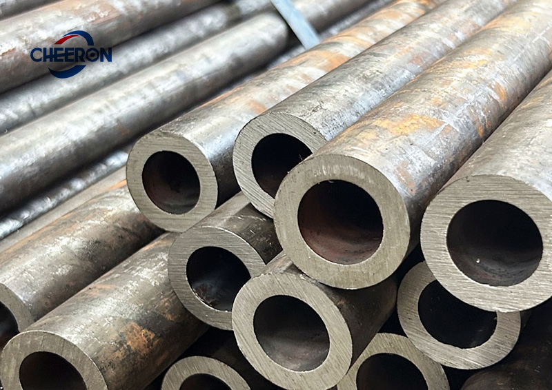 cheeron-seamless-steel-pipe.jpg